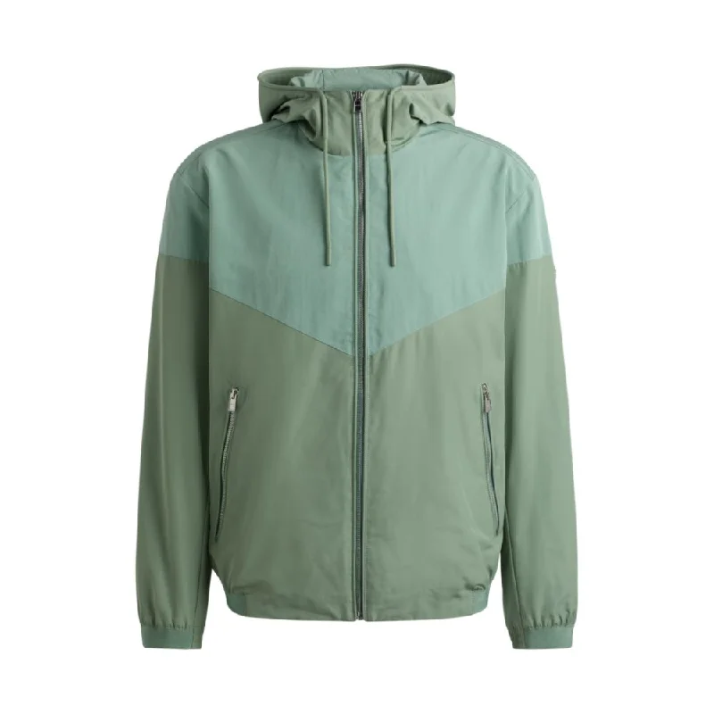 Water-repellent jacket in a regular fit