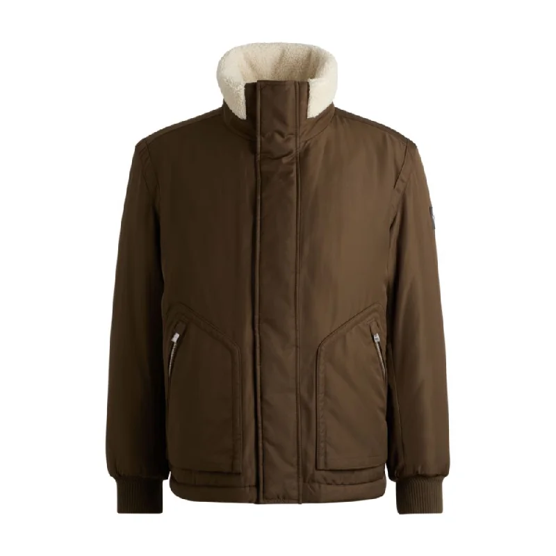 Water-repellent jacket with faux-fur collar