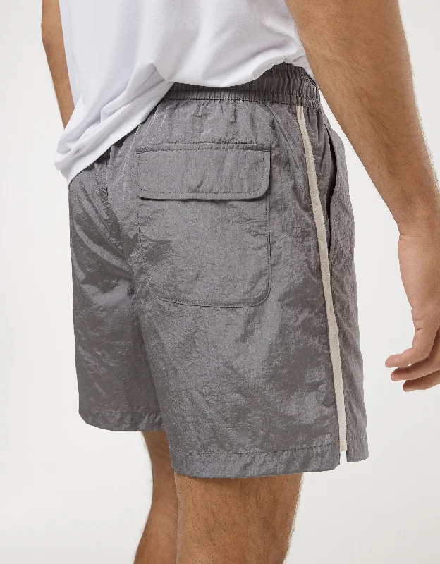 AE 24/7 7" Iridescent Pull-On Short